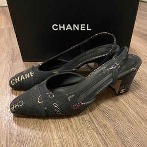 Chanel Coco Halter size 40 Spring 2022 denim